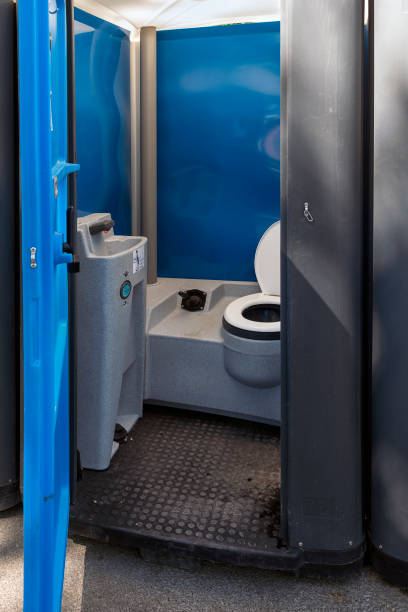 Best High-end porta potty rental  in Kekoskee, WI